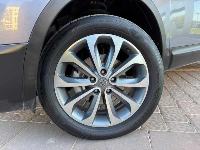 NISSAN QASHQAI 1.6 STOPSTART TEKNA SPORT 4X2 17