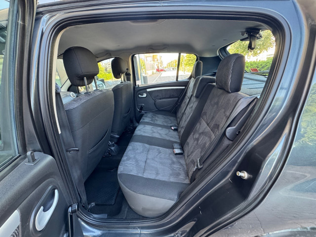 DACIA Sandero Laureate 1.5 dCi 70cv
