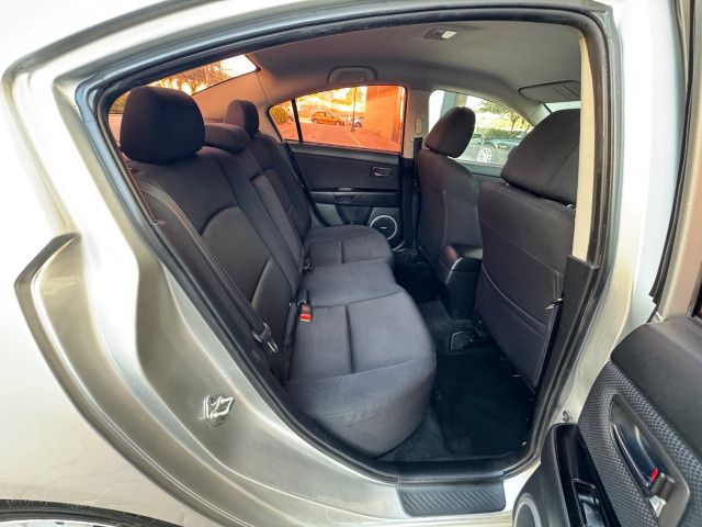 MAZDA Mazda3 2.0 CRTD Sportive