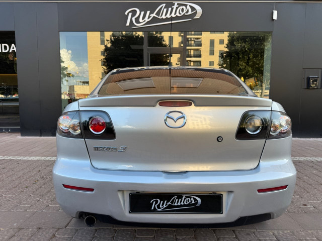 MAZDA Mazda3 2.0 CRTD Sportive