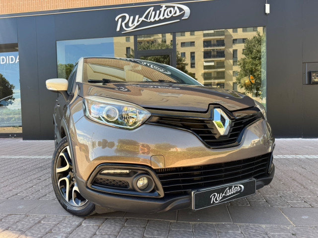 RENAULT Captur Zen dCi 90 EDC eco2