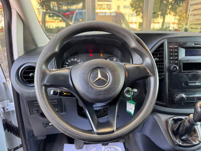 MERCEDES-BENZ Vito 111 BT Tourer Base Larga